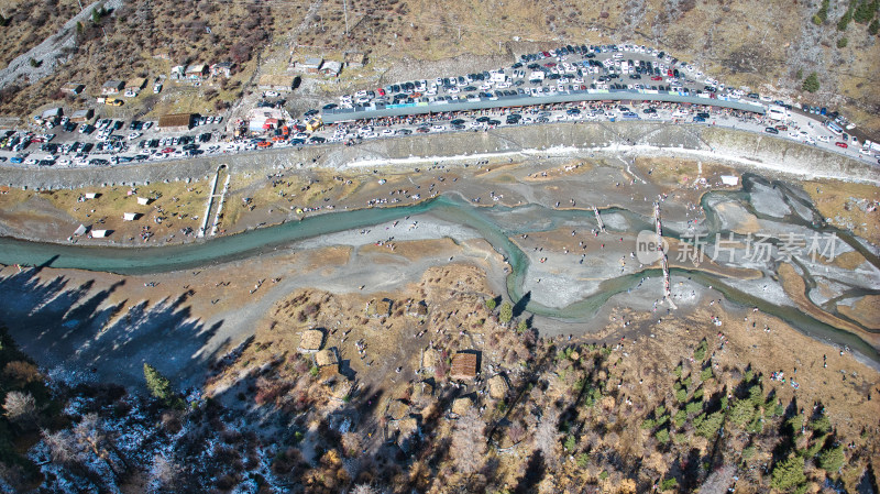 四川西部阿坝理小路的热点大二普营地