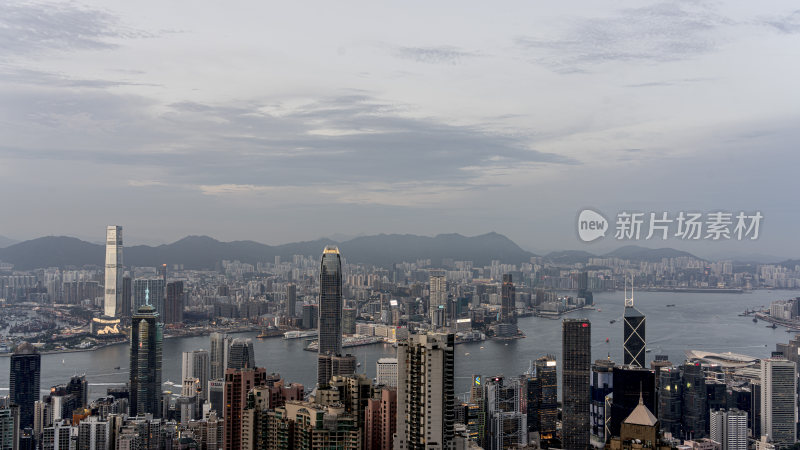 香港城市天际线的壮观景象