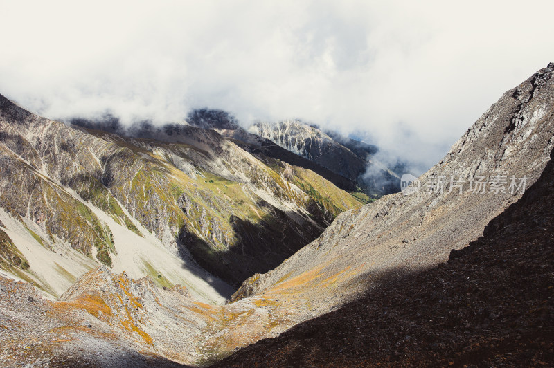 雄伟的山川风景