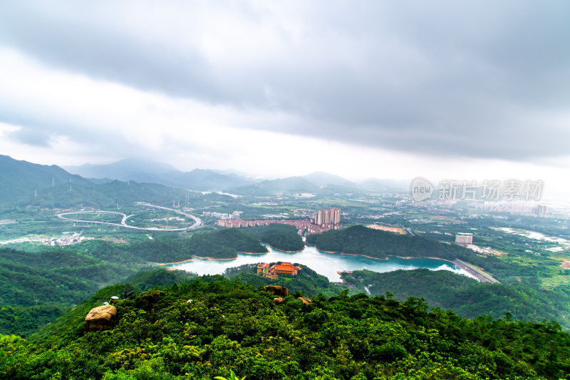 珠海金台寺与黄杨山