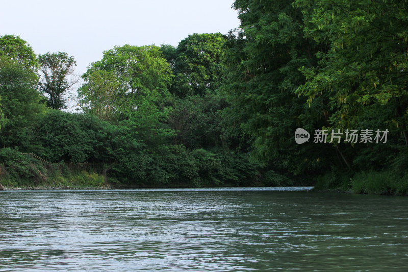 河水湖面风光背景