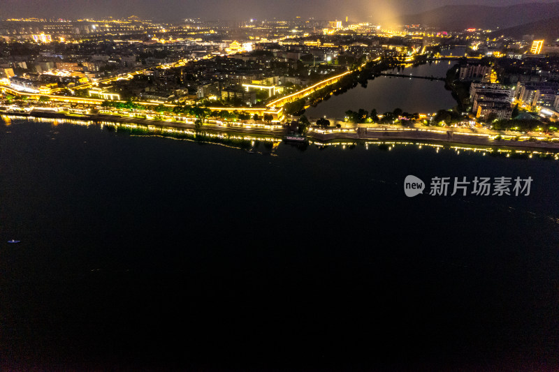 湖北襄阳汉江两岸夜景灯光航拍图