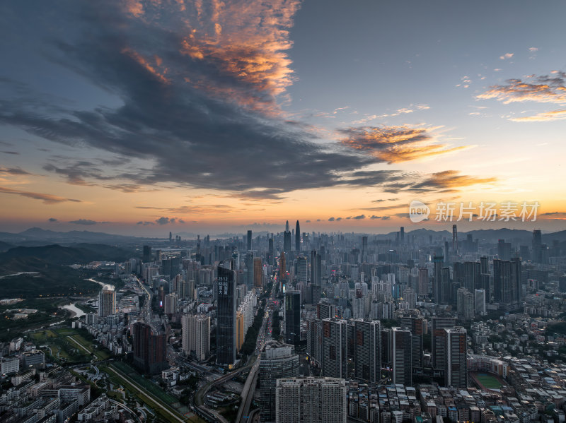 深圳罗湖CBD平安大厦长焦日落夜景航拍