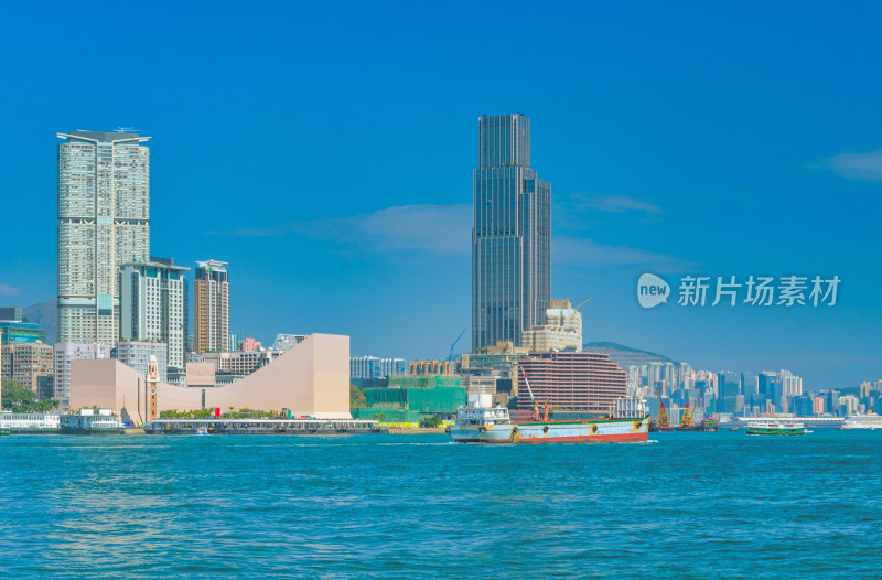 香港维多利亚港滨海城市高楼建筑与海景风光