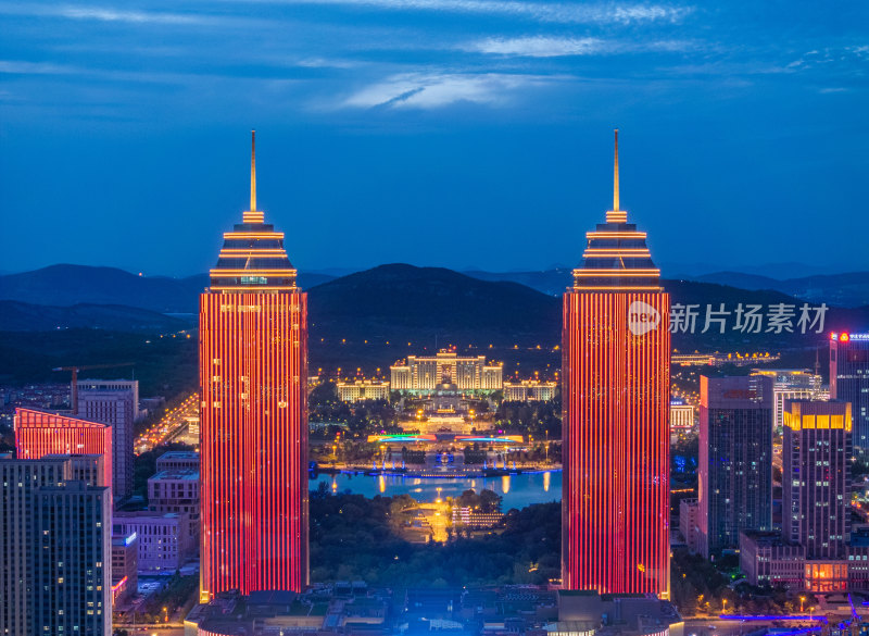 枣庄双子星恒太城夜景