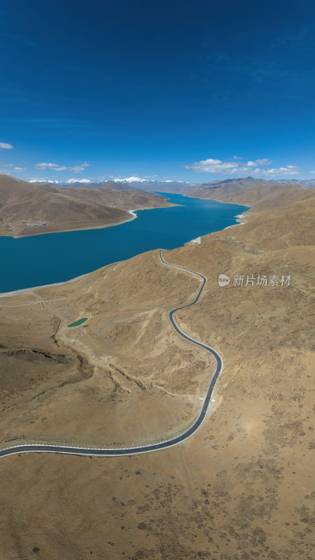 西藏山南羊卓雍措圣湖神湖蓝色高空航拍