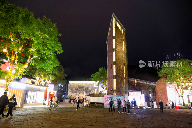 黄山屯溪老街黎阳in巷夜景