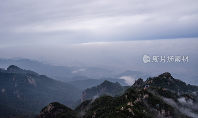 河北省栾川县老君山山顶风景