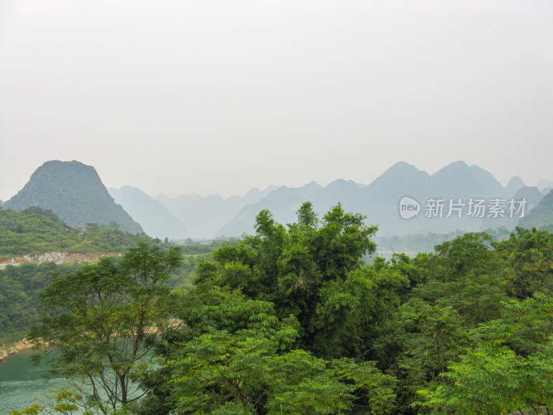 广西境内自驾沿途的山水风光