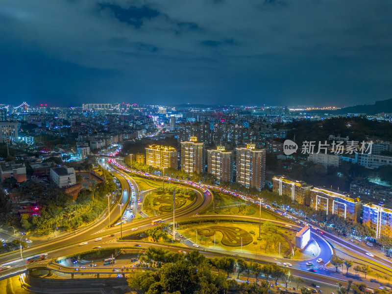 航拍福州城市夜景下与繁华立交桥及周边建筑