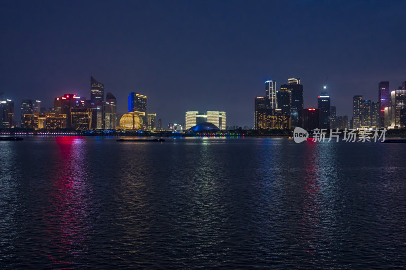 杭州钱江新城城市阳台夜景