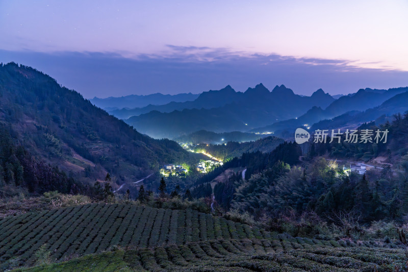 湖北利川大茅坡日落时分乡村美