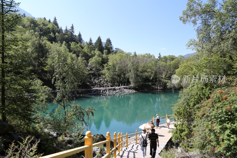 四川阿坝州茂县叠溪镇松坪沟景区风景