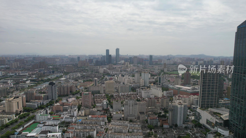 航拍江苏无锡城市建设城市风光