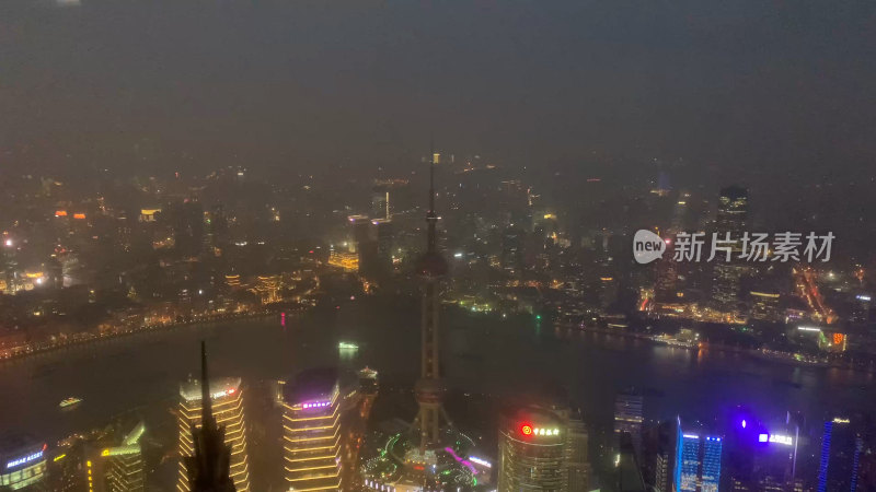 上海陆家嘴城市夜景高楼与街道俯瞰