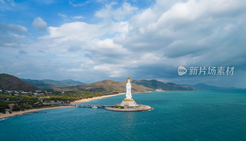 海南三亚南山寺高视角航拍海上观音雕像