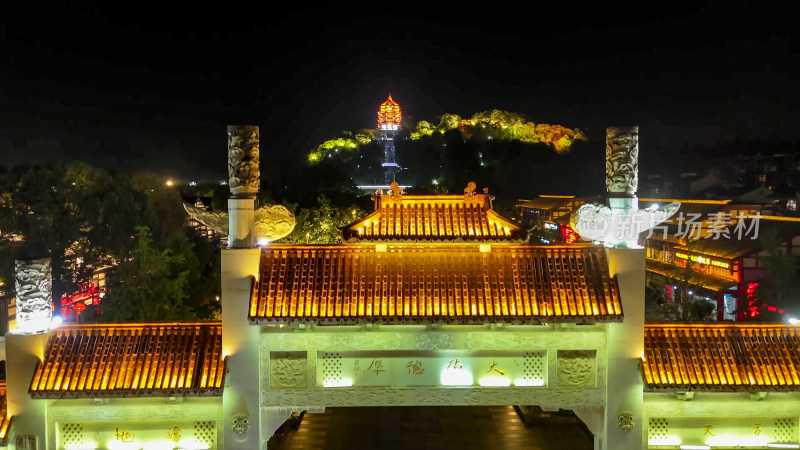 四川德阳钟鼓楼夜景灯光航拍图