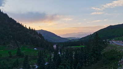 青海祁连山卓尔山航拍