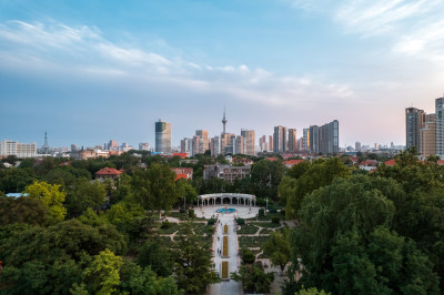 天津五大道文化旅游景区城市建筑日落风光