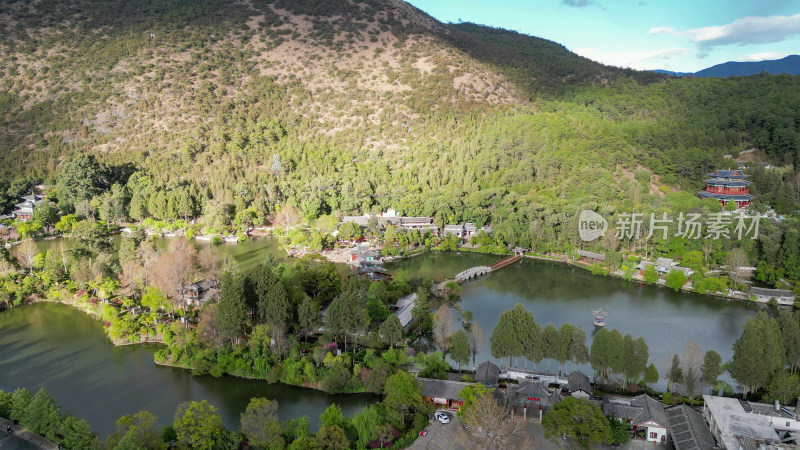 航拍云南丽江黑龙潭景区4A景区