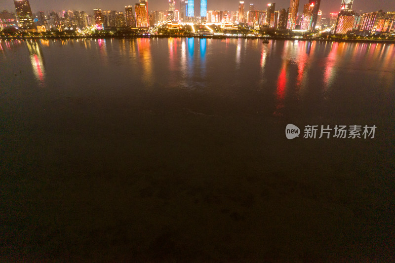 江西南昌赣江两岸夜景灯光航拍图