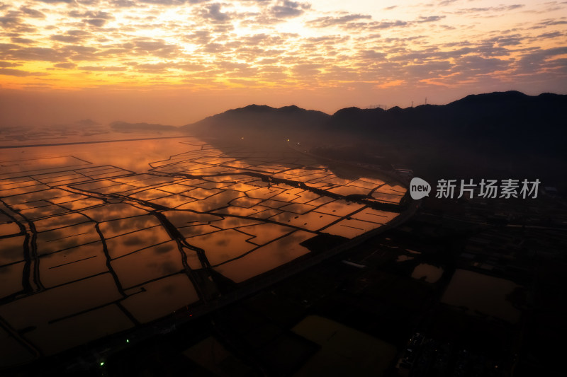 福建霞浦滩涂海上日出朝霞自然风光