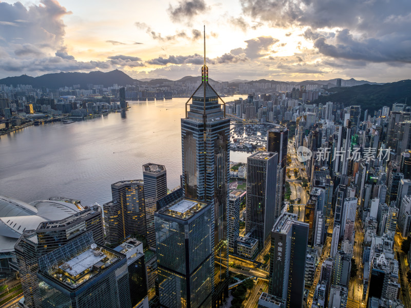 香港维多利亚港CBD中环夜景日出高空航拍