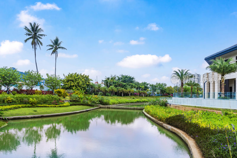 现代住宅楼社区园林景观 河流