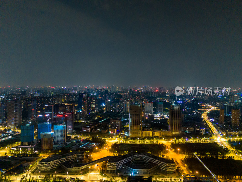 成都金融城夜景航拍图