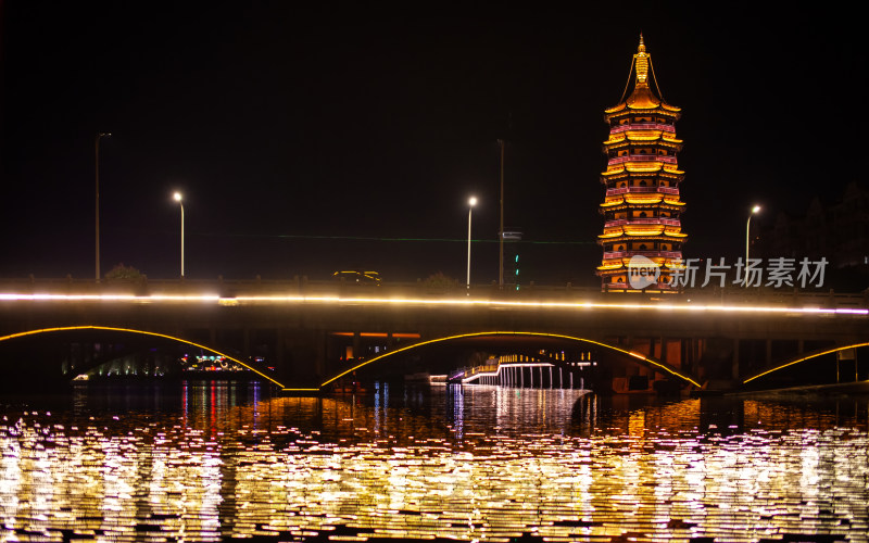 江苏泰州凤城河景区夜景