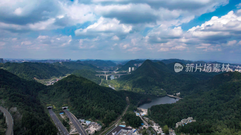 山中城市贵州贵阳城市大景航拍图