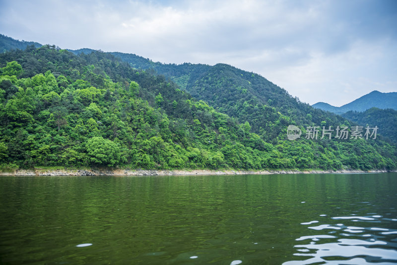 安徽新安江十里画廊风景