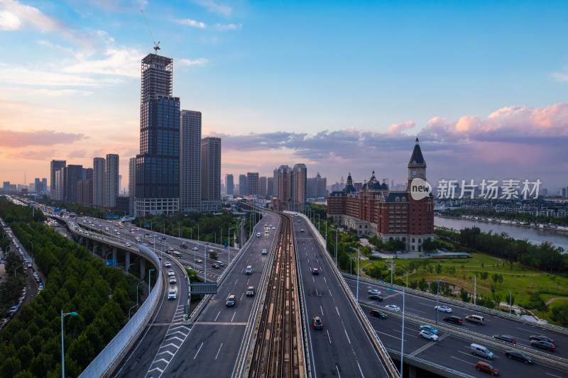 天津海河复兴门地铁站海津大桥城市交通风光