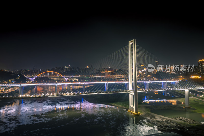 重庆南纪门轨道大桥夜景风光