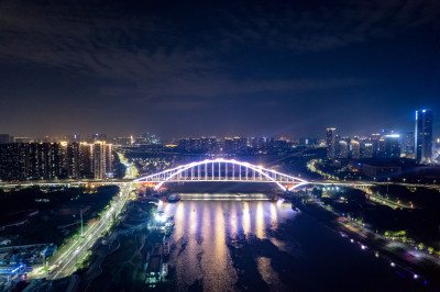 广东佛山东平大桥夜景交通航拍图