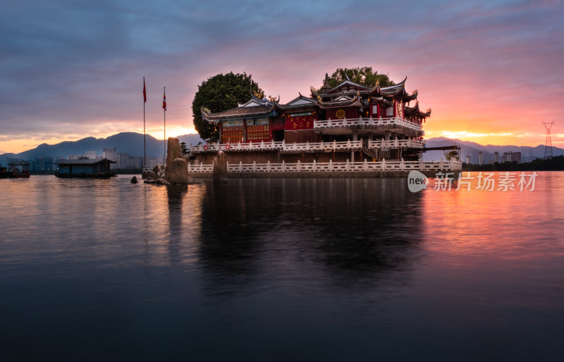 江中的寺庙·福州金山寺