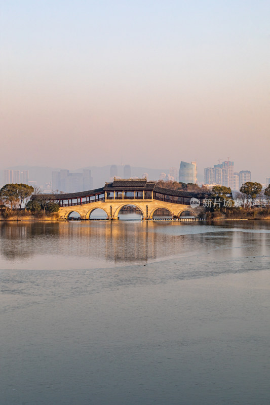 无锡长广溪石塘桥景点景观