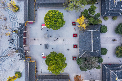 上海龙华寺