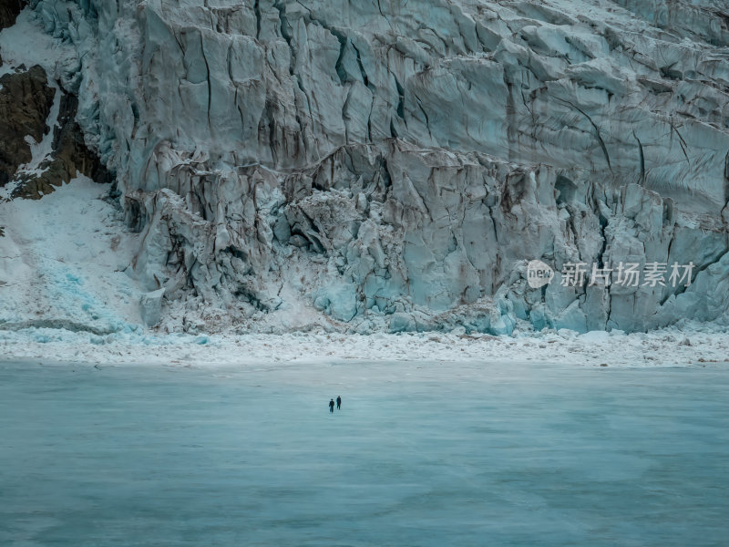 西藏那曲地区布加雪山冰川冰湖高空航拍