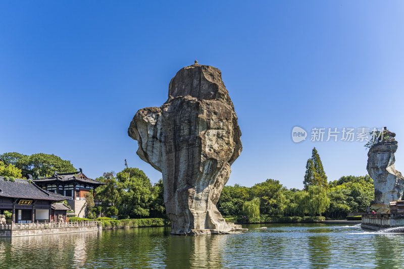 柯岩风景区天工大佛景点