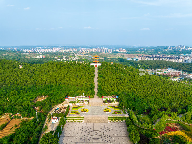 河南郑州登封市迎仙阁公园航拍视角