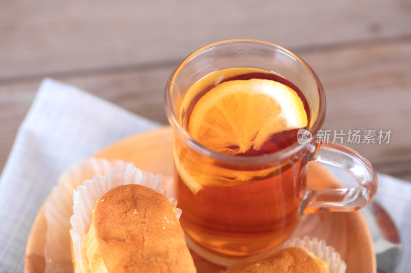 柠檬红茶和茶点