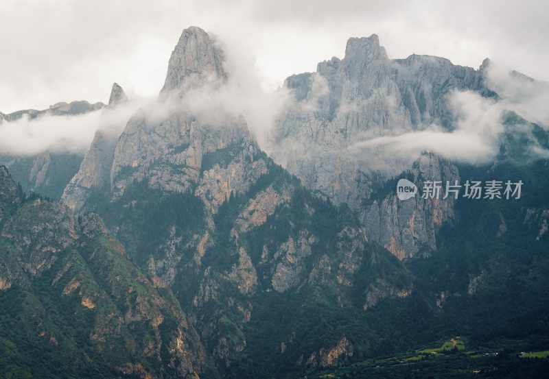 甘南秘境净土扎尕那云海唯美