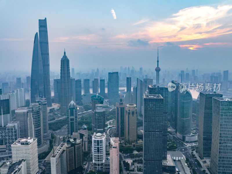 航拍上海陆家嘴高金融中心密集高楼群夜景