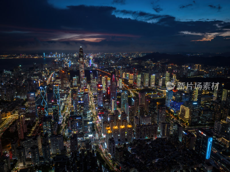 深圳福田CBD大湾区平安大厦夜景蓝调航拍