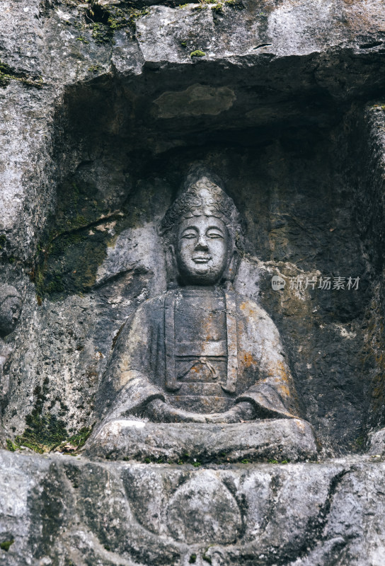 杭州飞来峰造像-石刻佛像群