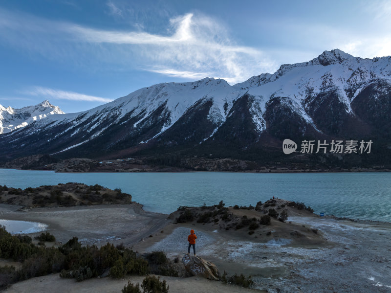 西藏昌都然乌湖来古雪山冰湖高空航拍