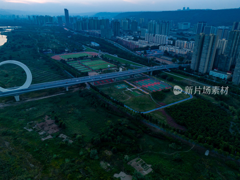 陕西宝鸡城市风光航拍图