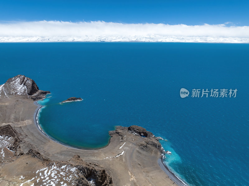 西藏那曲纳木措圣象天门湖泊雪山高空航拍