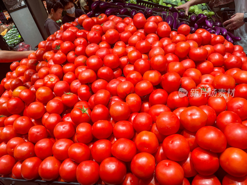 福州版胖东来永辉超市摆放整齐的果蔬等食物